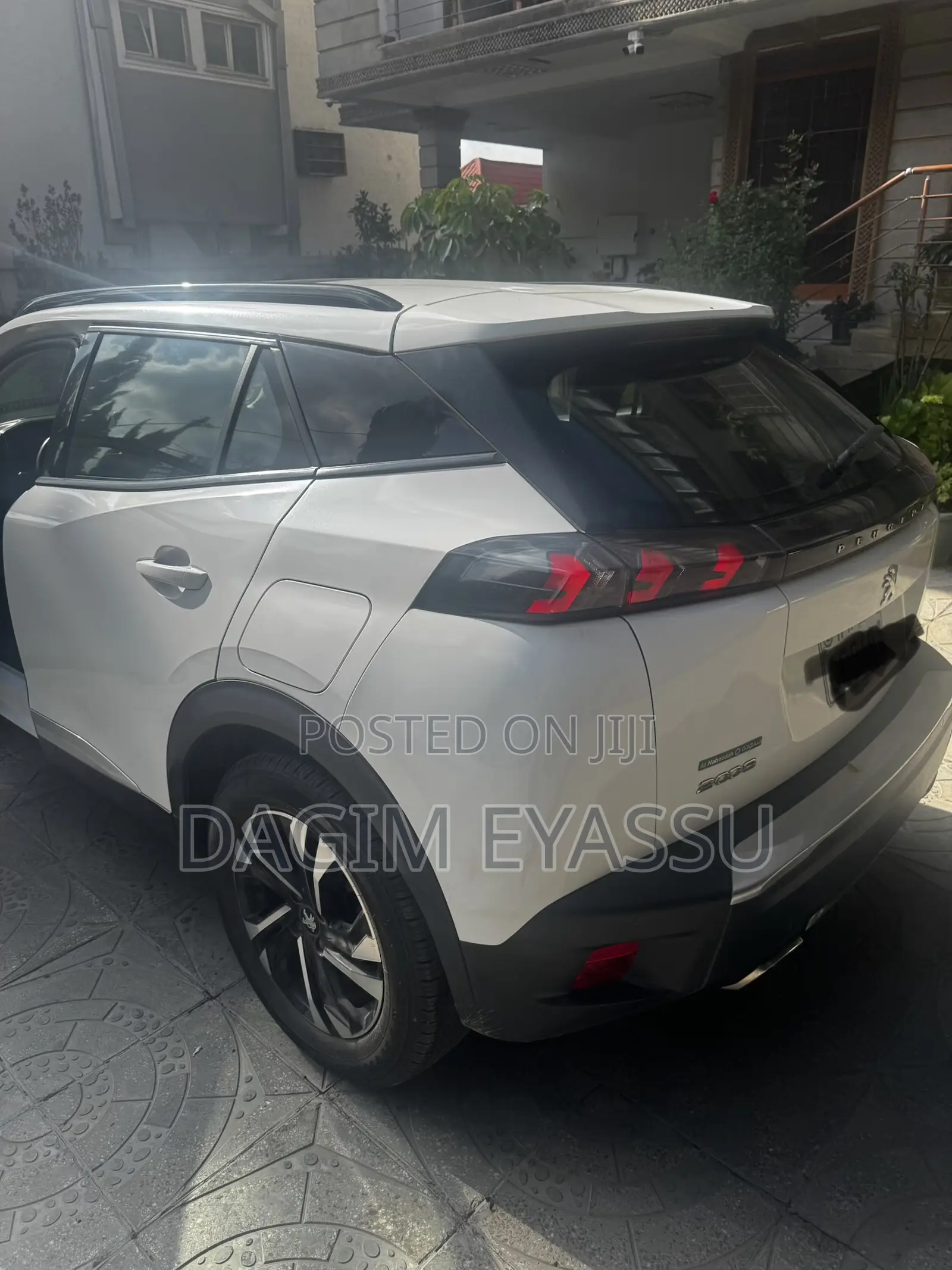 Peugeot 2008 2022 White