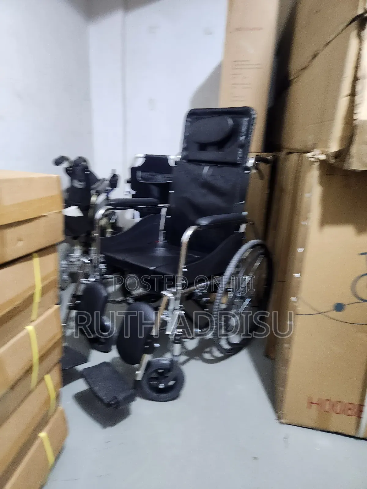 JFJL Standard Reclining Wheelchair - Padded Detachable Desk Wheelchair