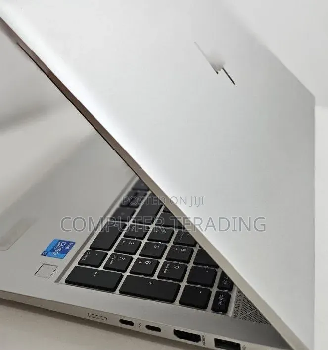 New Laptop HP EliteBook 850 G8 16GB Intel Core i5 SSD 512GB