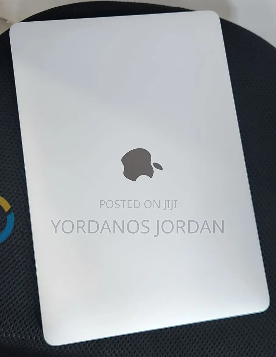 New Laptop Apple MacBook Pro 2020 16GB Intel Core i7 SSD 512GB