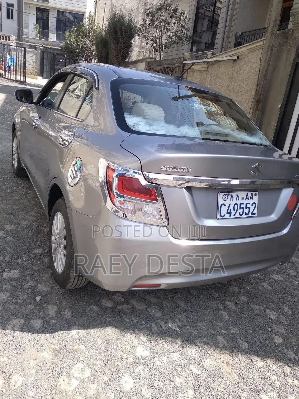 Suzuki Dzire 2022 Silver