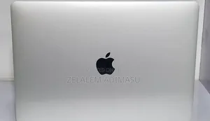 New Laptop Apple MacBook Pro 2020 16GB Intel Core i7 SSD 512GB