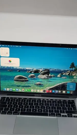 New Laptop Apple MacBook Pro 2020 16GB Intel Core i7 SSD 512GB