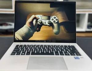 New Laptop HP EliteBook 830 G8 16GB Intel Core i5 SSD 512GB