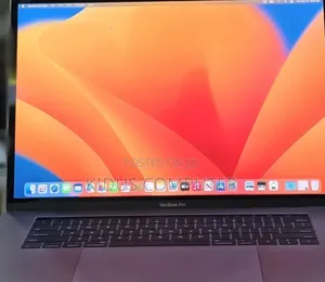 New Laptop Apple MacBook Pro 2017 16GB Intel Core i7 SSD 512GB