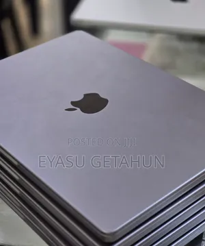 New Laptop Apple MacBook Pro M1 32GB Apple M1 Pro SSD 512GB