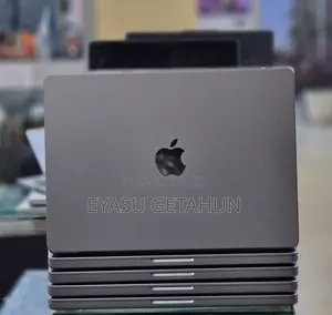 New Laptop Apple MacBook Pro M1 32GB Apple M1 Pro SSD 512GB