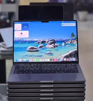 New Laptop Apple MacBook Pro M1 32GB Apple M1 Pro SSD 512GB