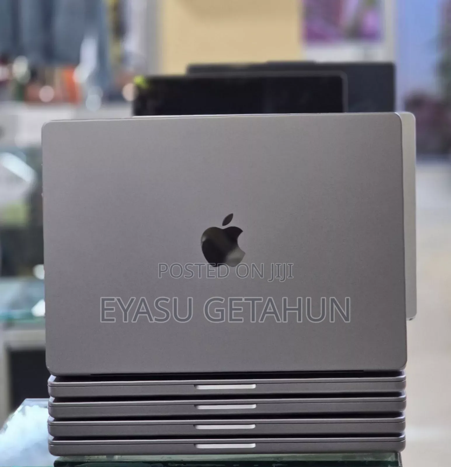 New Laptop Apple MacBook Pro M1 32GB Apple M1 Pro SSD 512GB