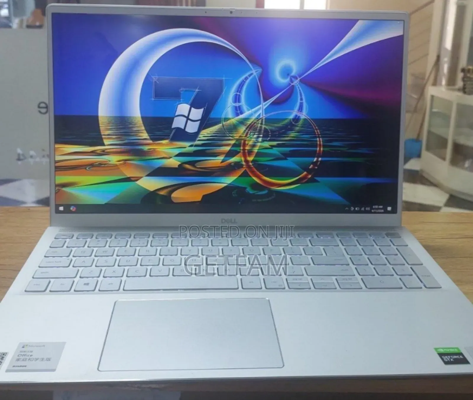 New Laptop Dell Inspiron 17 1750 16GB Intel Core i7 SSD 512GB