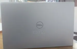 New Laptop Dell Inspiron 17 1750 16GB Intel Core i7 SSD 512GB