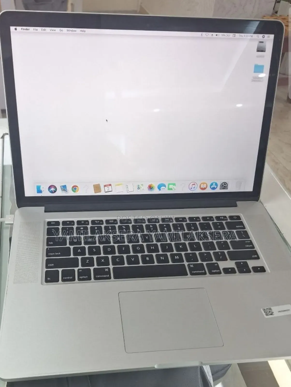 New Laptop Apple MacBook Pro 2015 16GB Intel Core i7 SSD 256GB