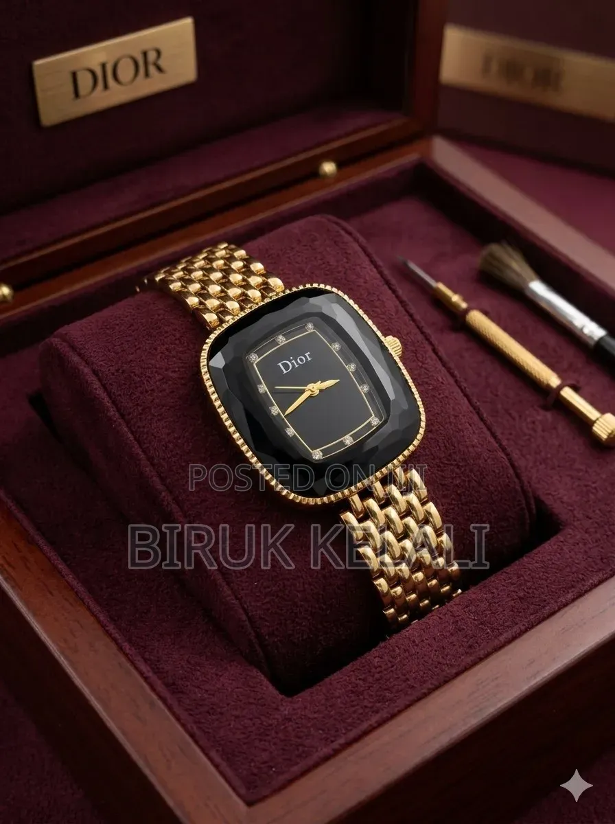 Dior-Branded Ladies' Watch, Featuring a Distinctive Square Dial