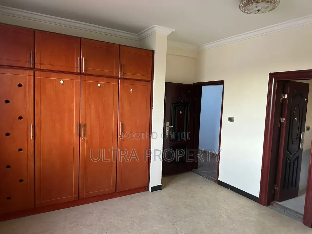 6bdrm House in Bole for rent