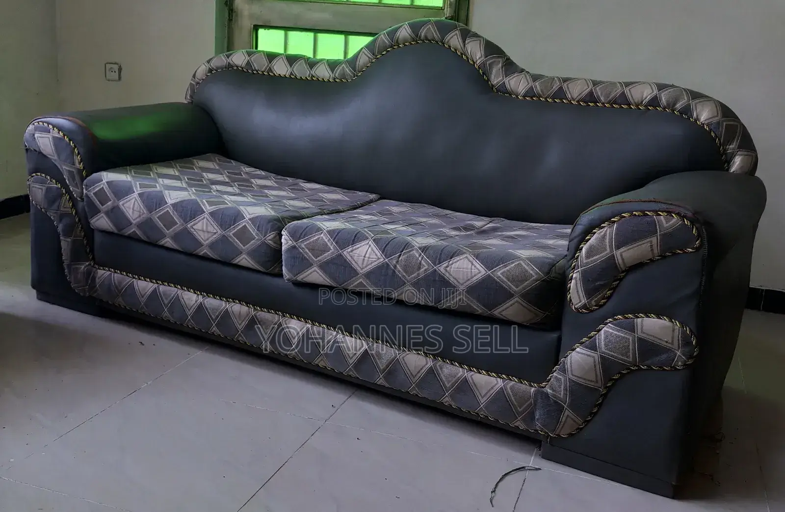 Complete 4-piece Living Room Sofa Set – Seats 8 Total