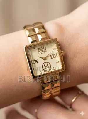 Hermès Heure H Watch, Featuring a Distinctive Square Case Shaped