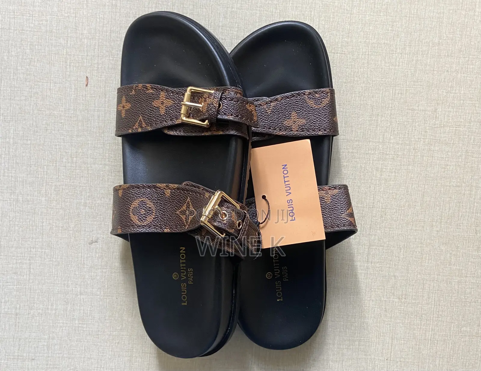Lv Women’S Sandals