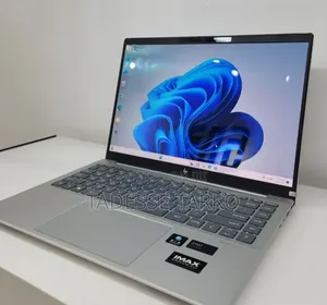 New Laptop HP 32GB Intel Core Ultra 7 SSD 1T