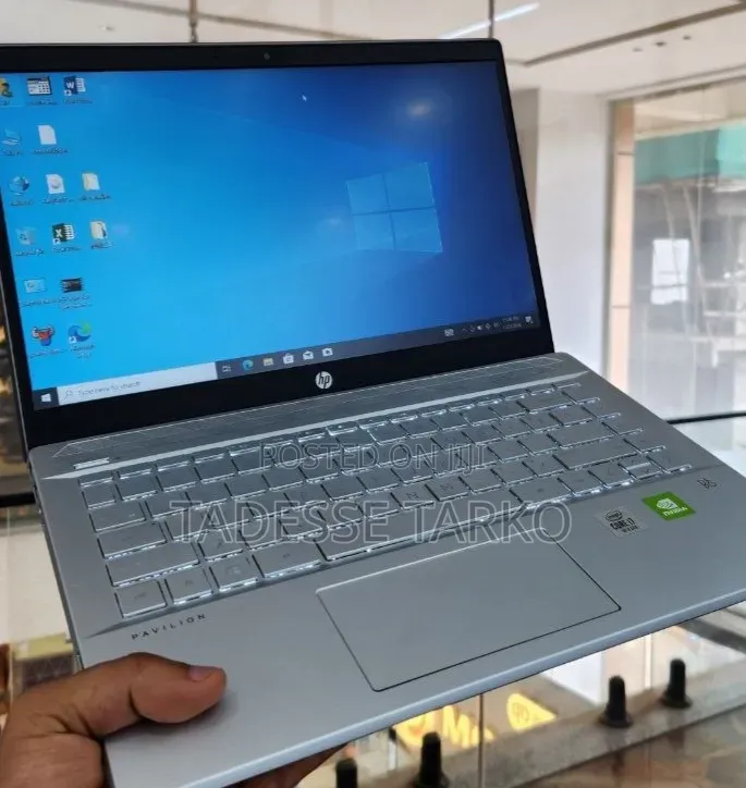 New Laptop HP Pavilion 14 16GB Intel Core i7 SSD 512GB
