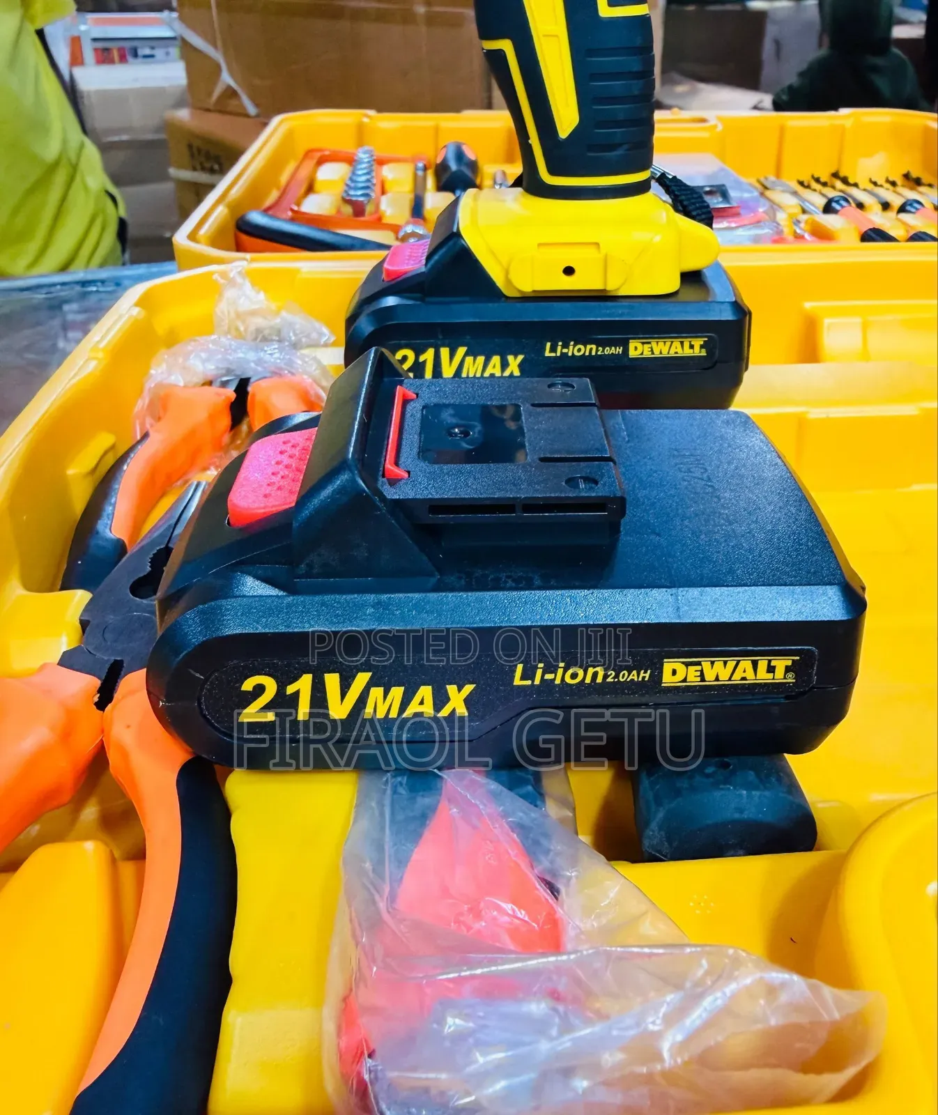 Dewalt 21v Charger Drill Full Set