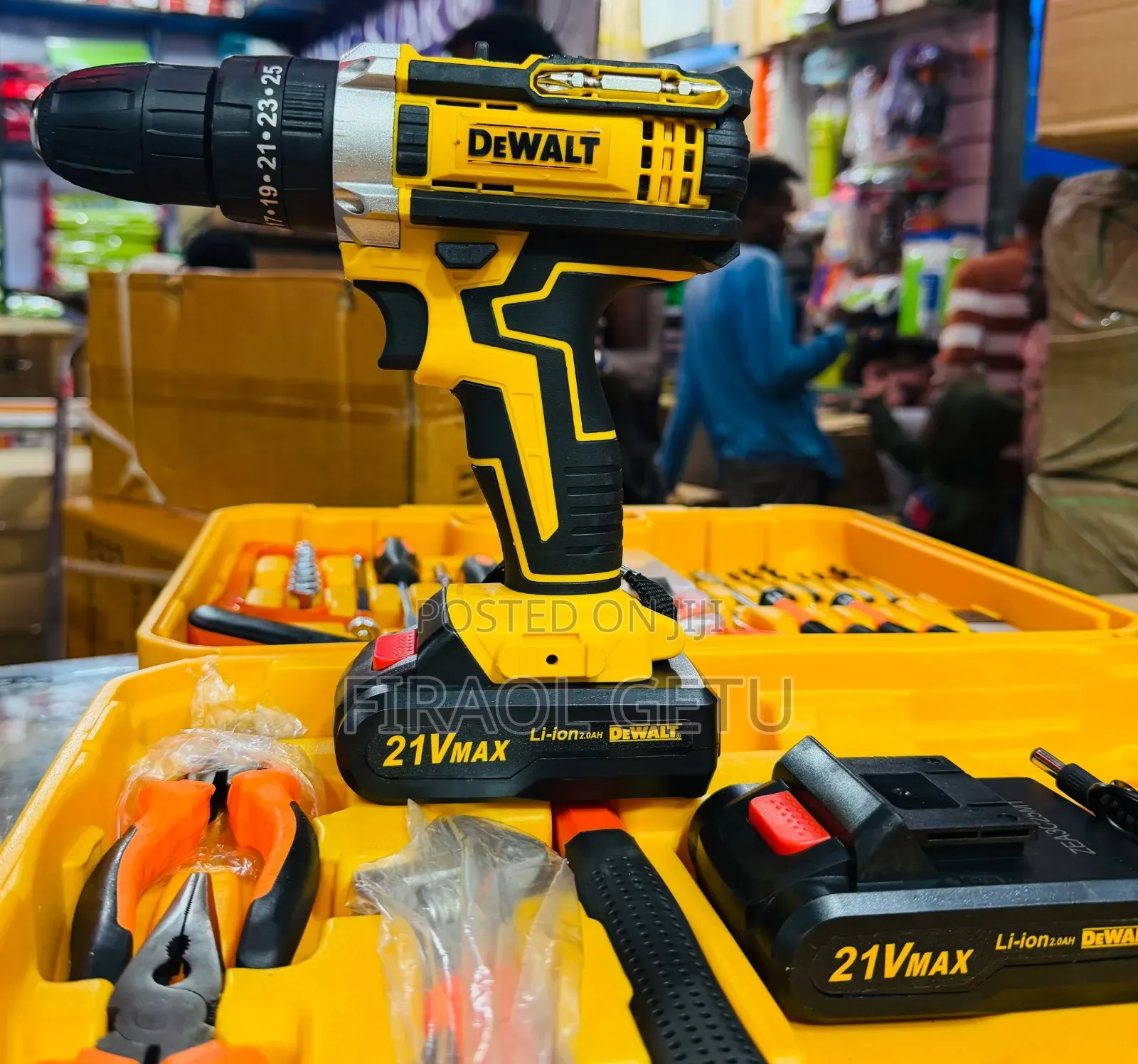 Dewalt 21v Charger Drill Full Set