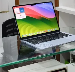 New Laptop Apple MacBook Air 2025 M4 13-inch 16GB Apple M4 SSD 256GB