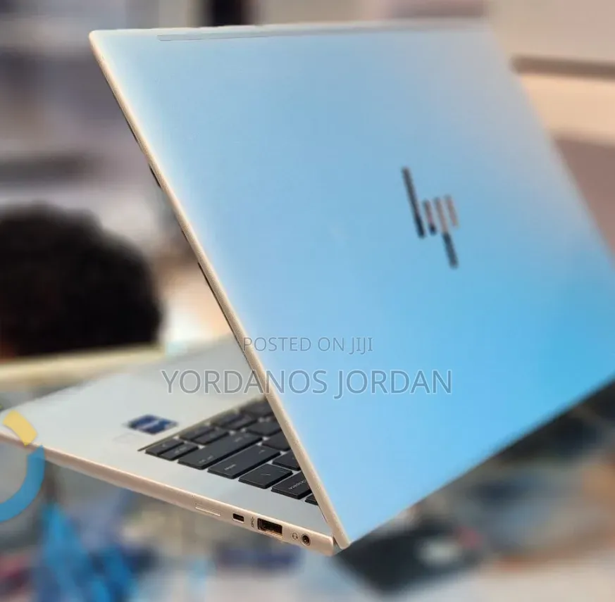 New Laptop HP EliteBook 840 G9 16GB Intel Core i7 SSD 512GB