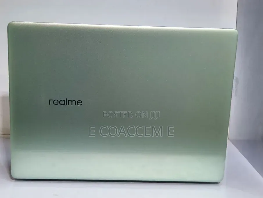 New Laptop Apple MacBook 8GB Intel Core i5 SSD 512GB