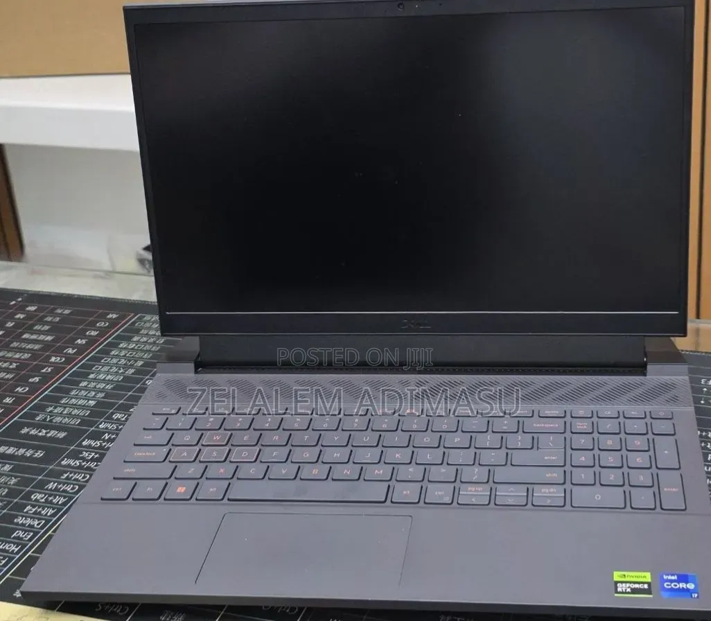 New Laptop Dell G15 5535 16GB Intel Core i7 SSD 1T