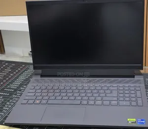 New Laptop Dell G15 5535 16GB Intel Core i7 SSD 1T