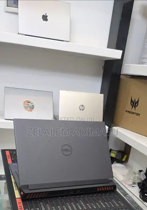 New Laptop Dell G15 5535 16GB Intel Core i7 SSD 1T