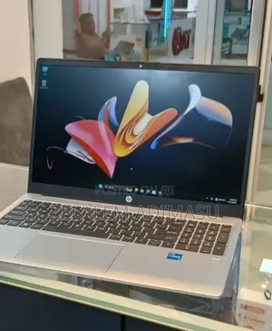 New Laptop HP Stream Notebook 16GB Intel Core i5 SSD 512GB