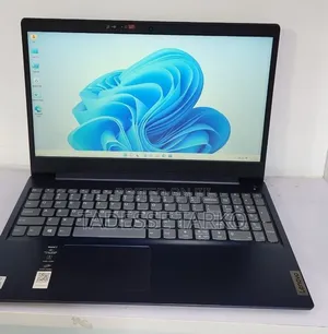 New Laptop Lenovo Ideapad 3 8GB Intel Core i5 HDD 1T