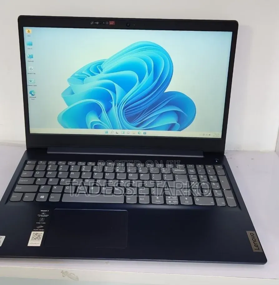 New Laptop Lenovo Ideapad 3 8GB Intel Core i5 HDD 1T