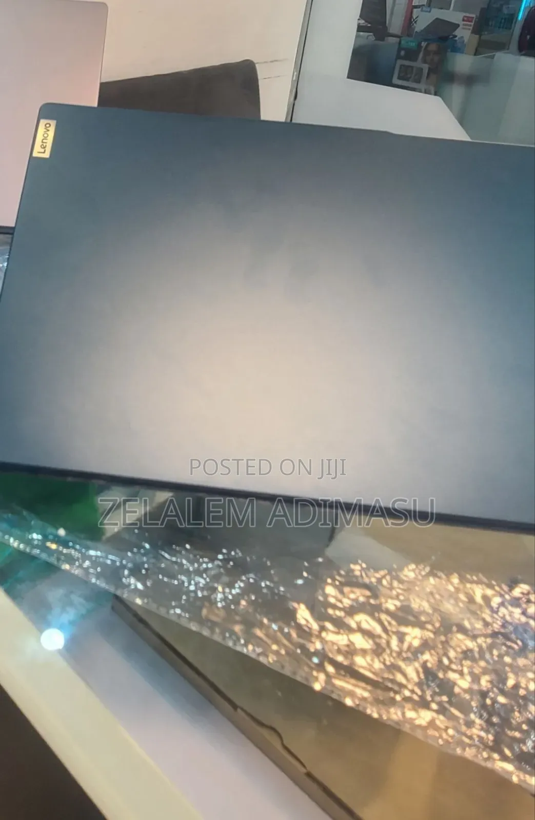 New Laptop Lenovo Yoga 700 16GB AMD Ryzen 7 SSD 512GB