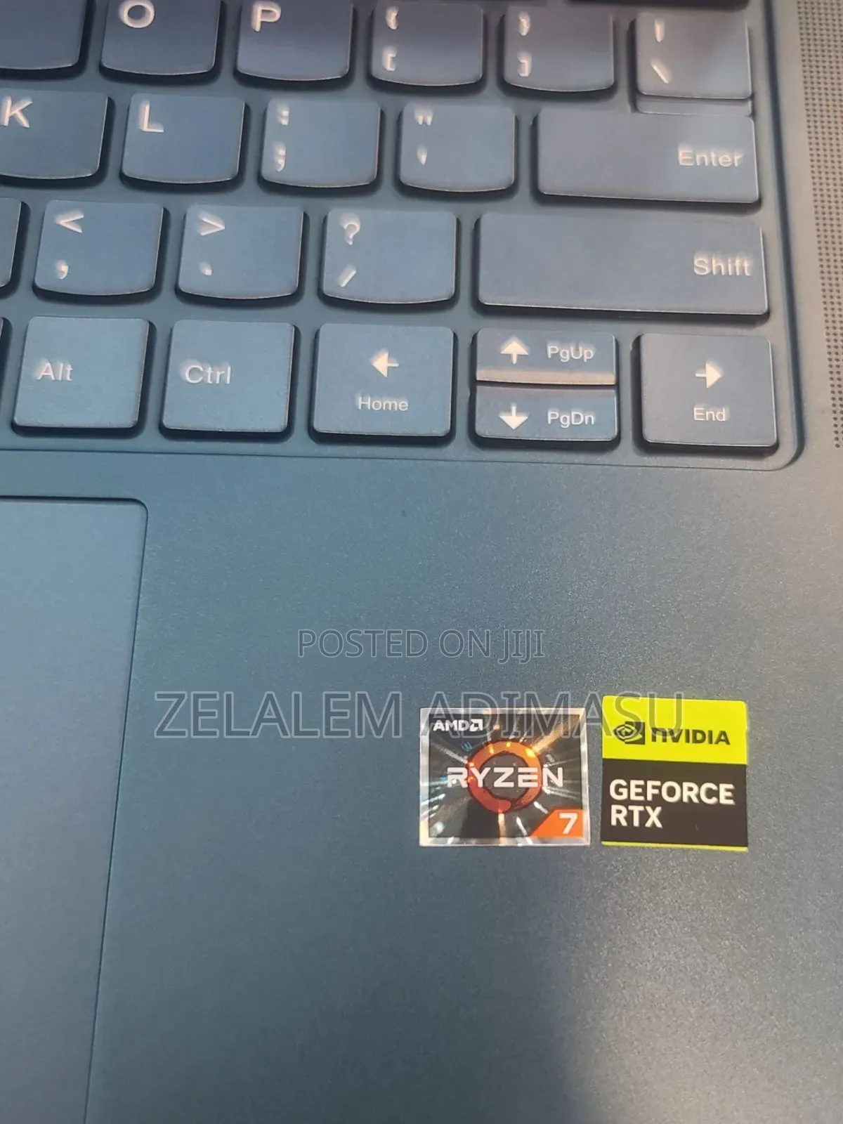New Laptop Lenovo Yoga 700 16GB AMD Ryzen 7 SSD 512GB