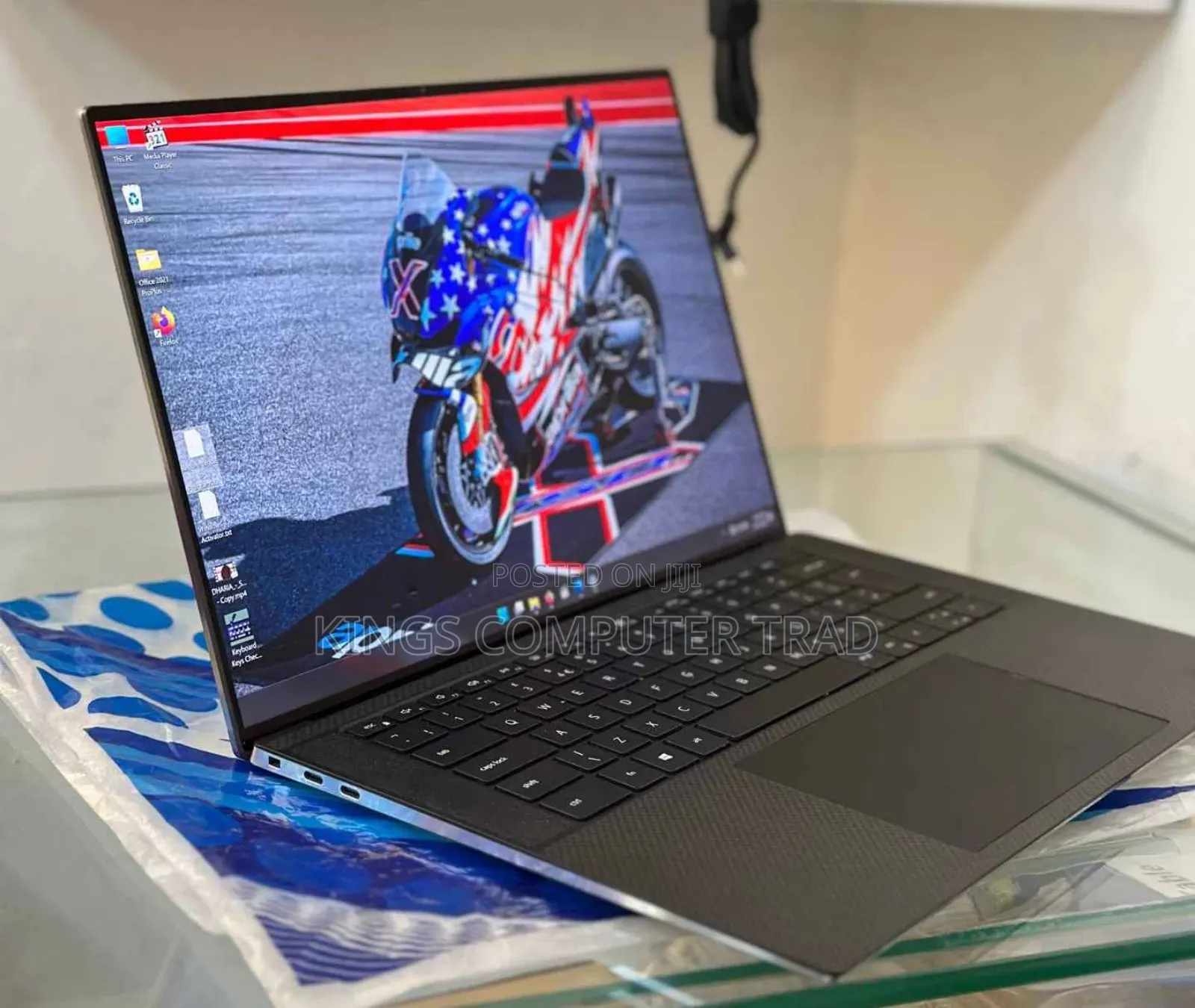 New Laptop Dell Precision 5560 16GB Intel Core i7 SSD 512GB