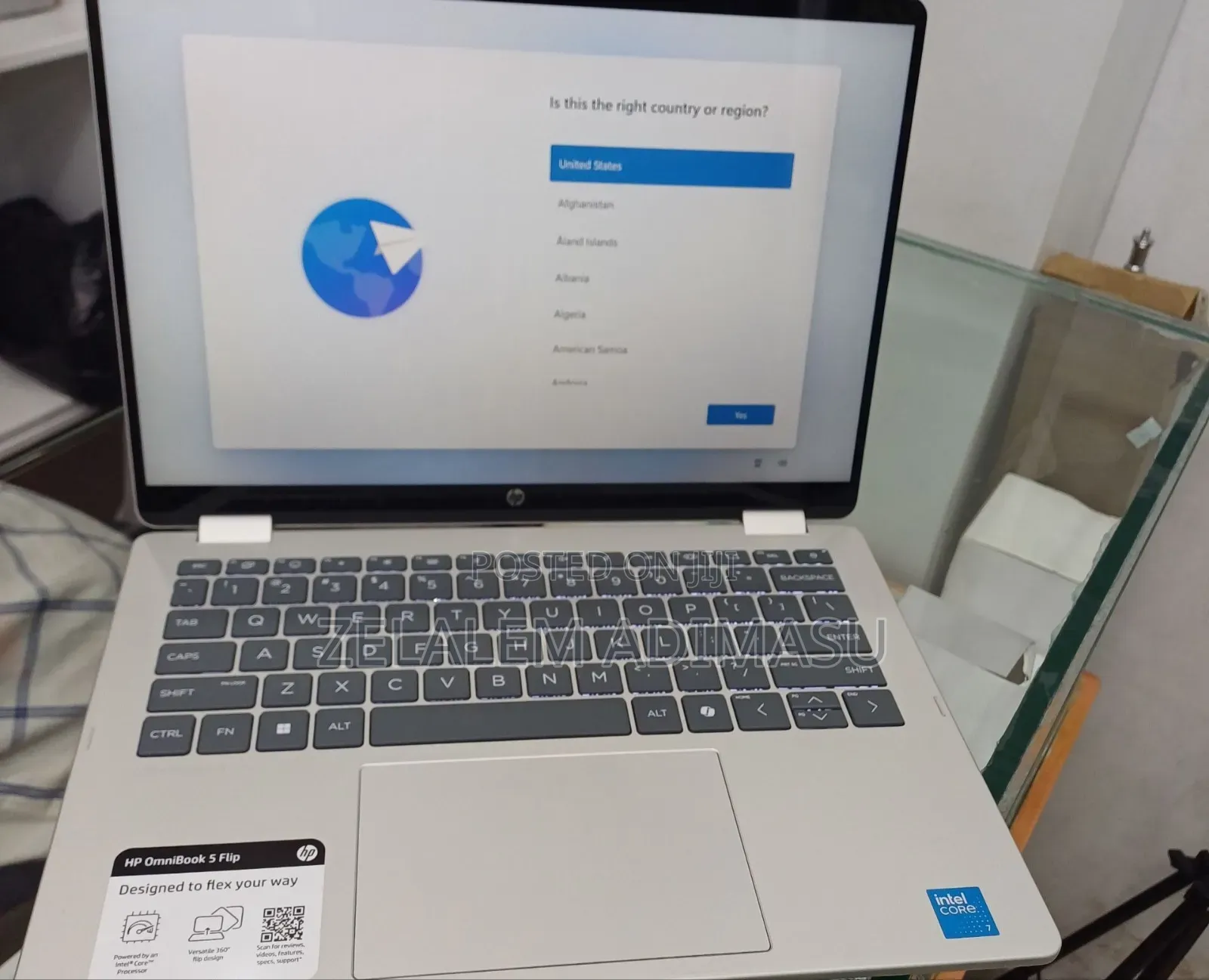 New Laptop HP OmniBook 5 Flip 16GB Intel Core 7 SSD 512GB