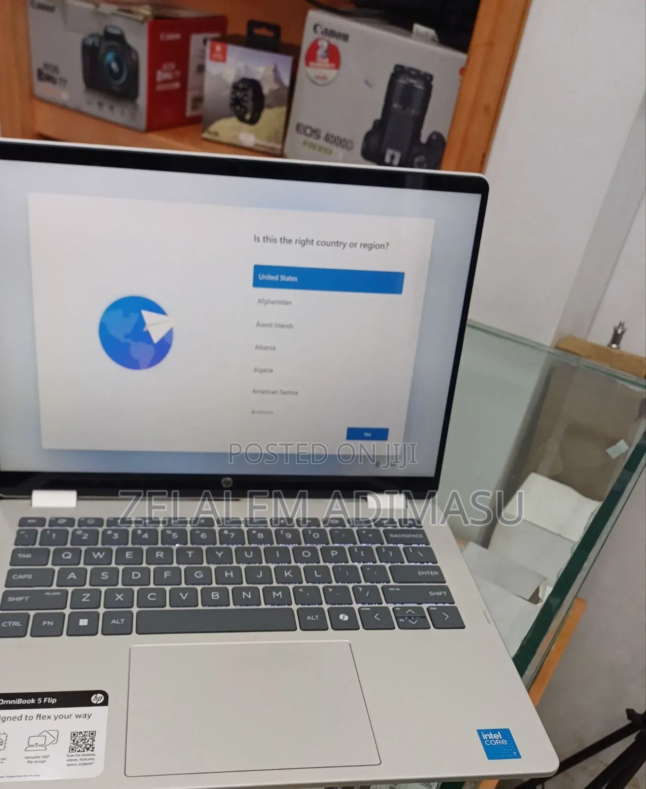 New Laptop HP OmniBook 5 Flip 16GB Intel Core 7 SSD 512GB
