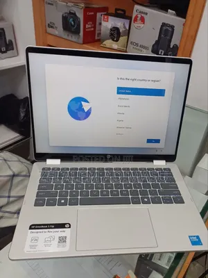 New Laptop HP OmniBook 5 Flip 16GB Intel Core 7 SSD 512GB