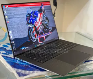 New Laptop Dell Precision 5560 3GB Intel Core i7 SSD 512GB