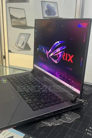 New Laptop Asus ROG Strix G16 G614 16GB Intel Core i9 SSD 1T