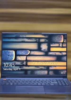 New Laptop Asus VivoBook 15 X505BA 16GB Intel Core i7 SSD 512GB
