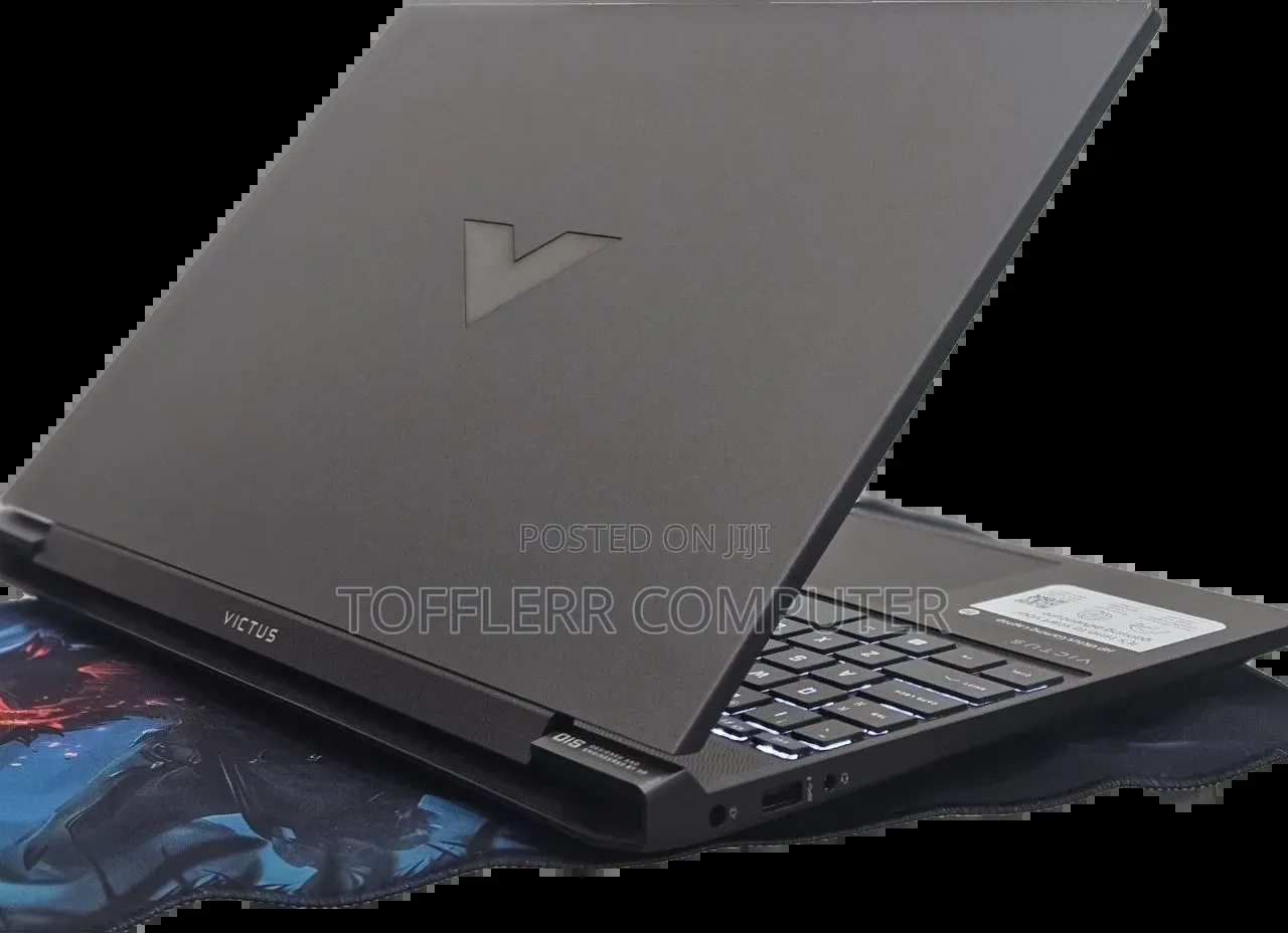 New Laptop HP Victus 15 16GB AMD Ryzen 7 SSD 512GB