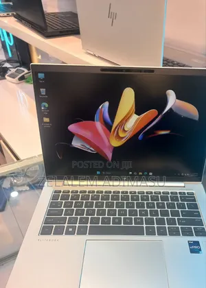 New Laptop HP EliteBook 840 G9 16GB Intel Core i7 SSD 512GB