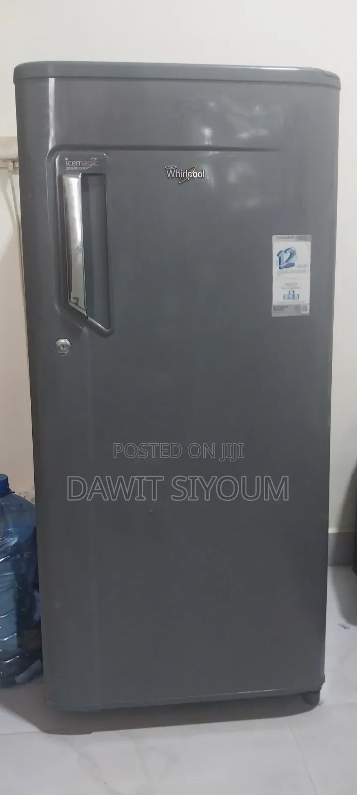 Refrigrator 180l