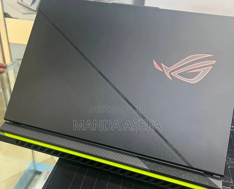 New Laptop Asus ROG Strix G16 G614 16GB Intel Core i9 SSD 1T