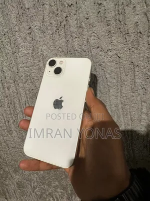 Apple iPhone 13 128 GB White