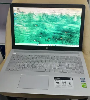 New Laptop HP Pavilion 15 8GB Intel Core i7 SSD 512GB