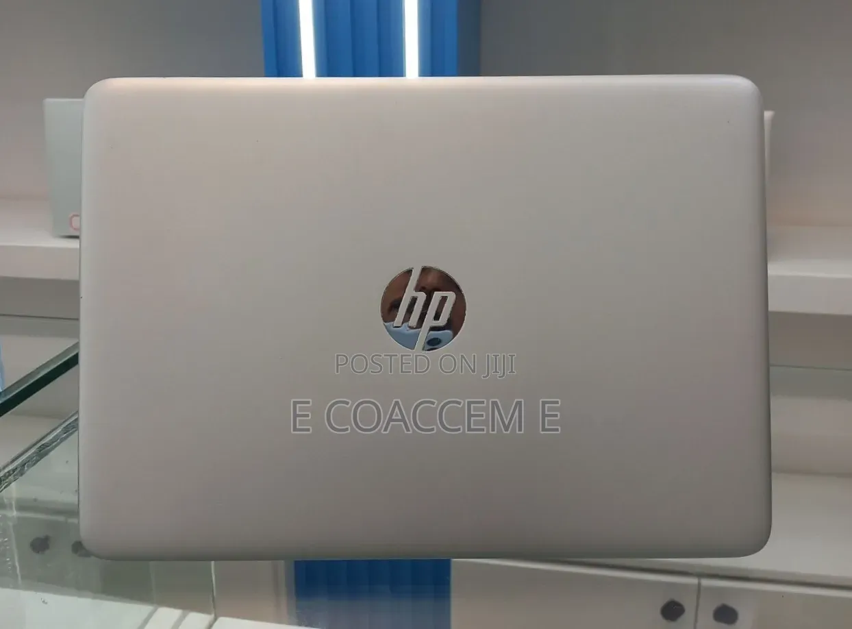New Laptop HP 8GB Intel Core i7 SSD 256GB